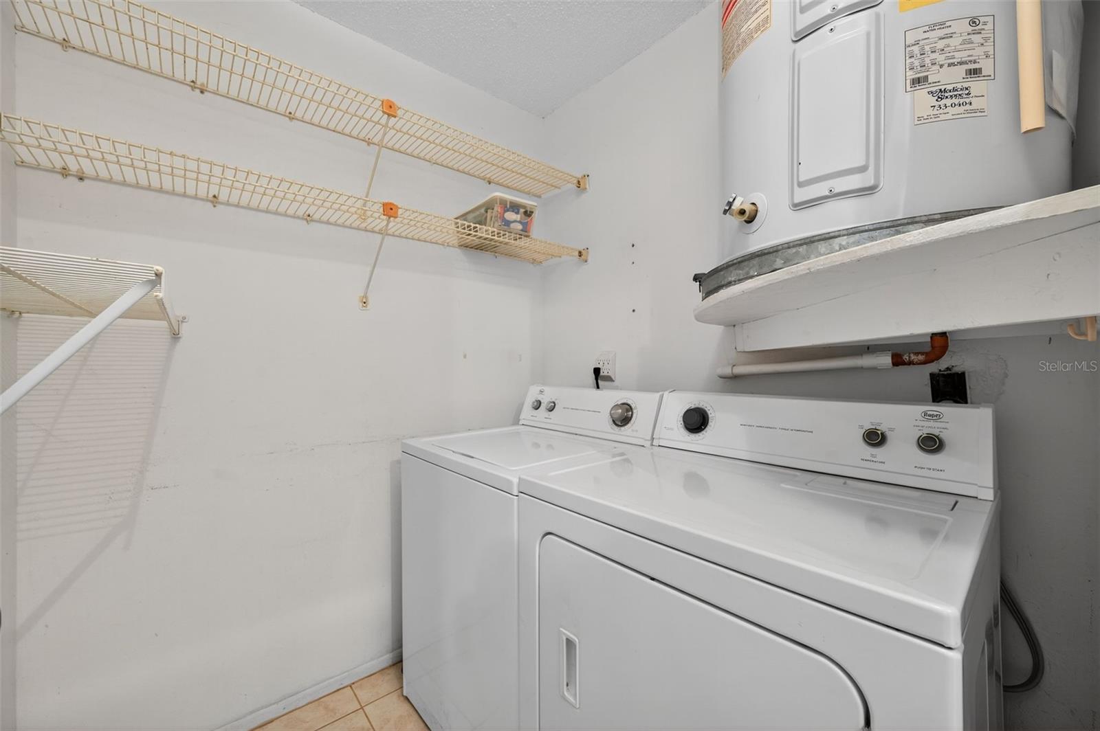 Image 20 of 34 For 2521 Oakleaf Lane 28c