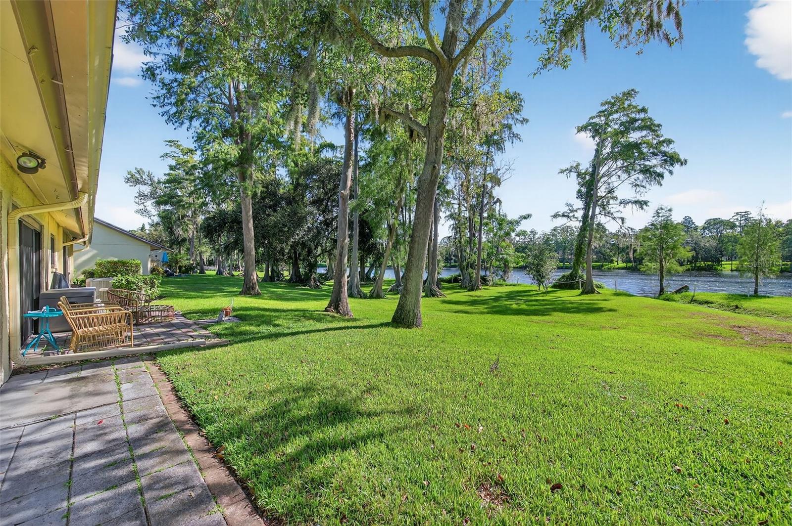 Image 22 of 34 For 2521 Oakleaf Lane 28c