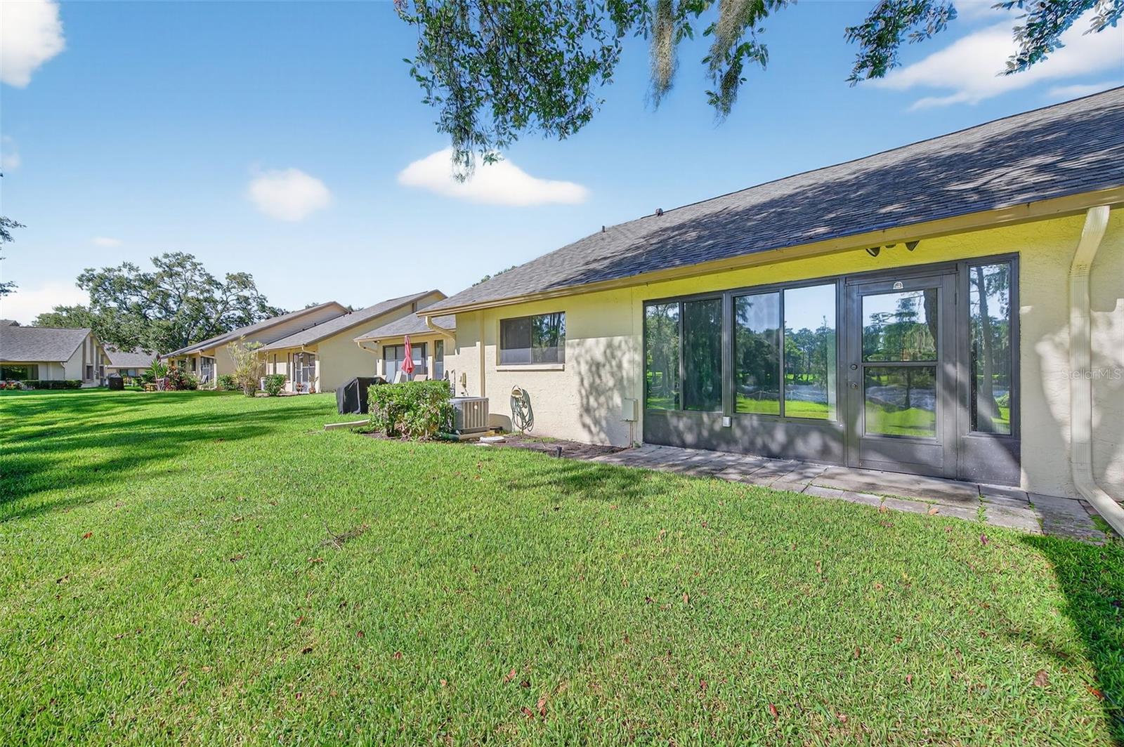 Image 24 of 34 For 2521 Oakleaf Lane 28c