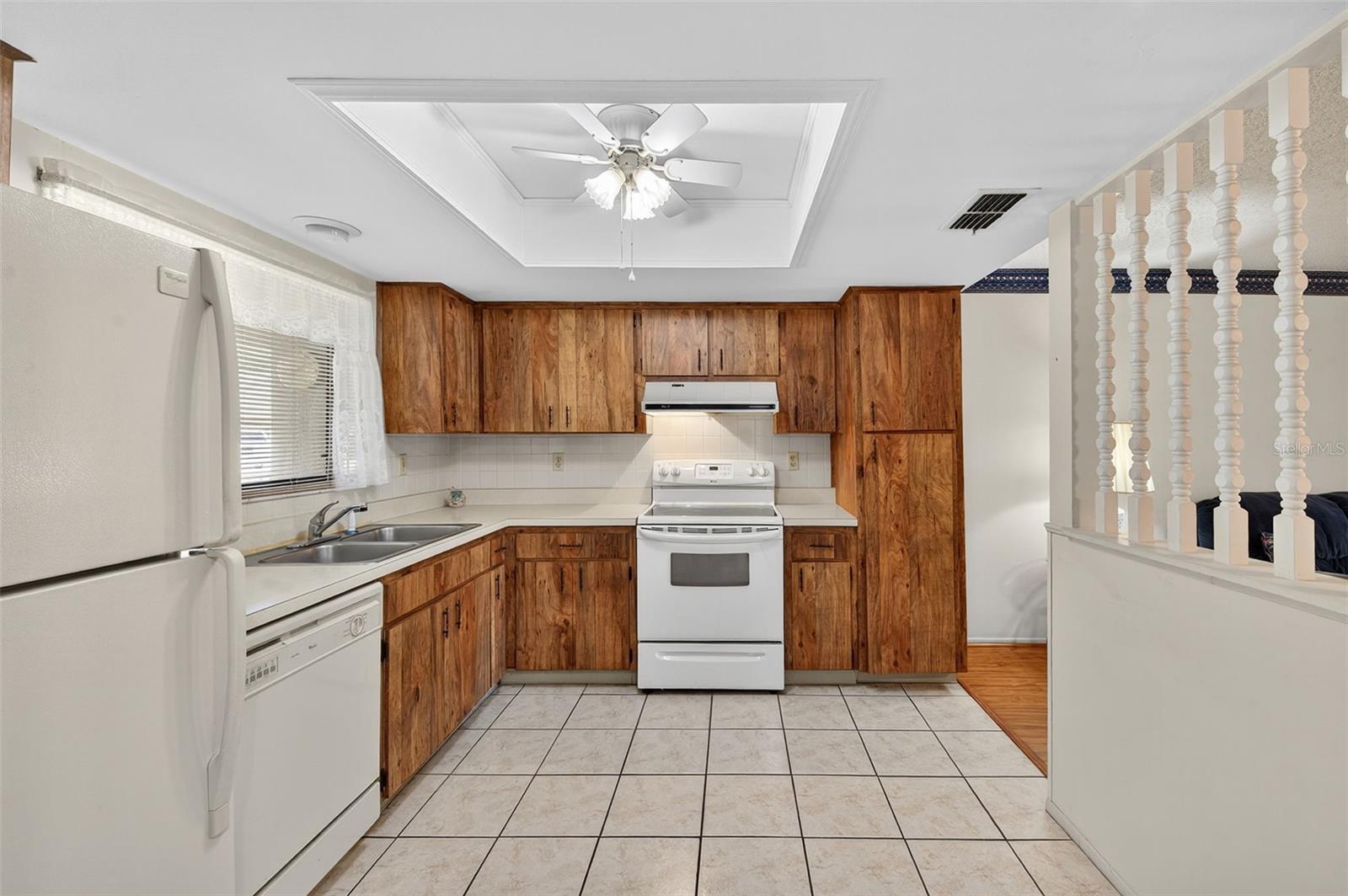 Image 3 of 34 For 2521 Oakleaf Lane 28c