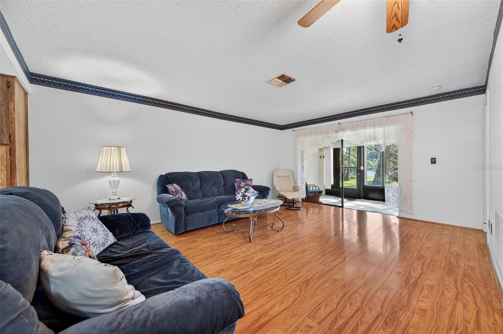 Image 8 of 34 For 2521 Oakleaf Lane 28c