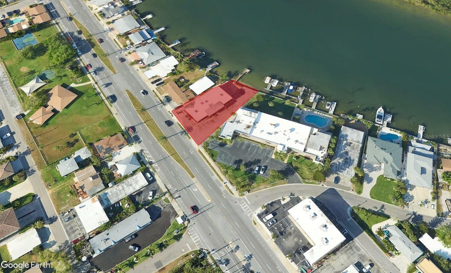 Image 2 of 6 For 18205 Gulf Boulevard