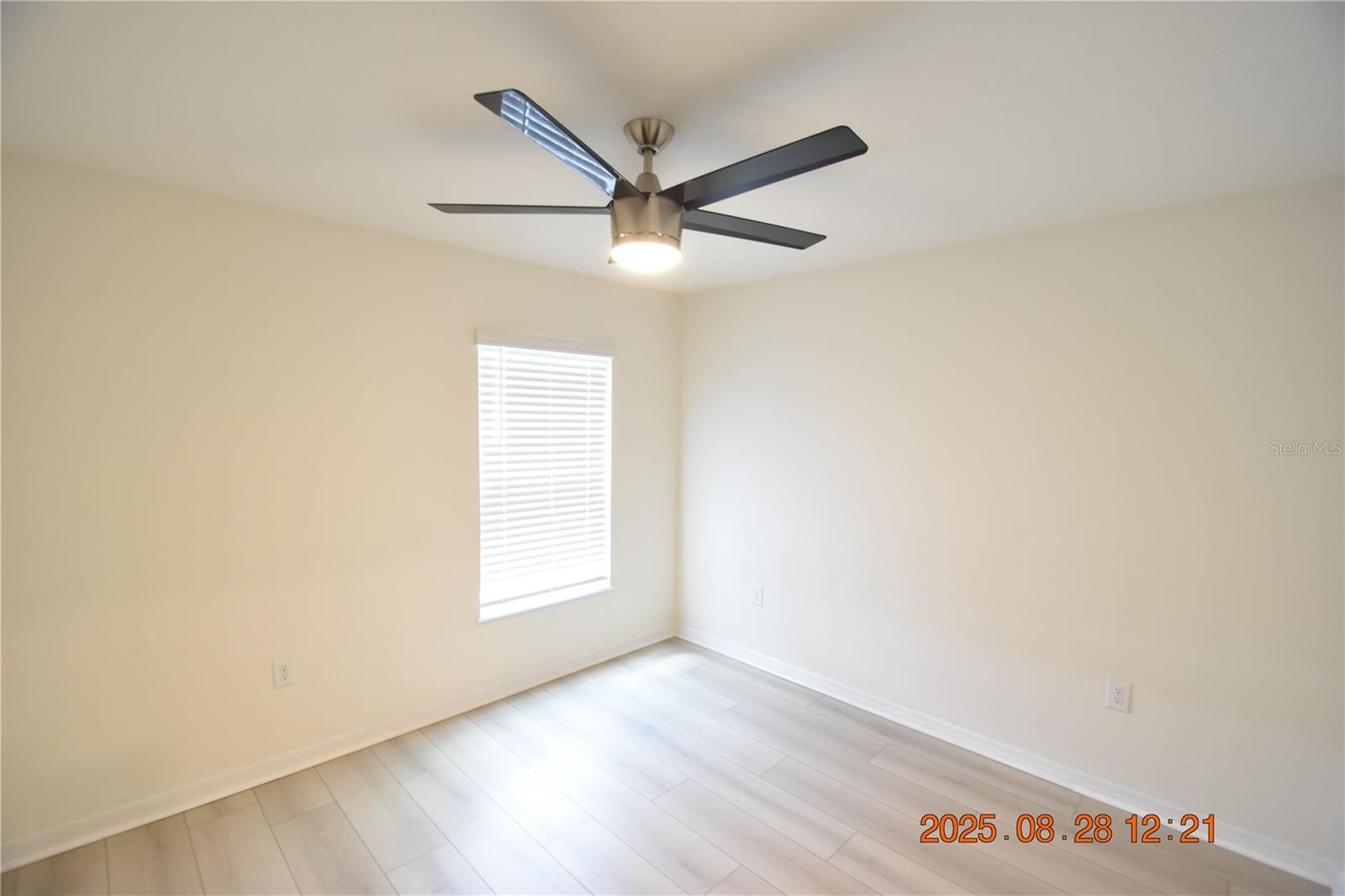 Image 19 of 69 For 8075 Broad Pointe Drive