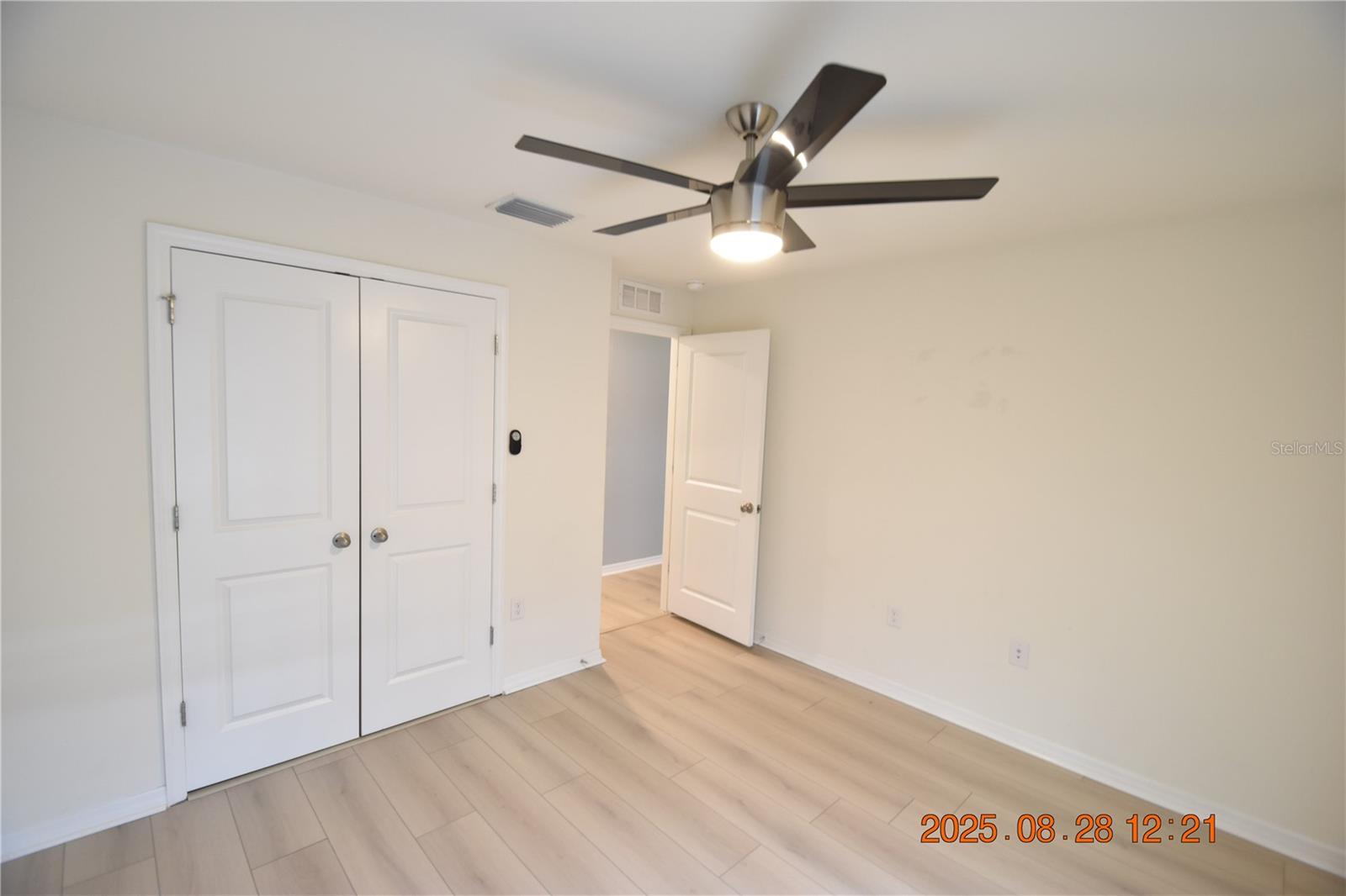 Image 21 of 69 For 8075 Broad Pointe Drive