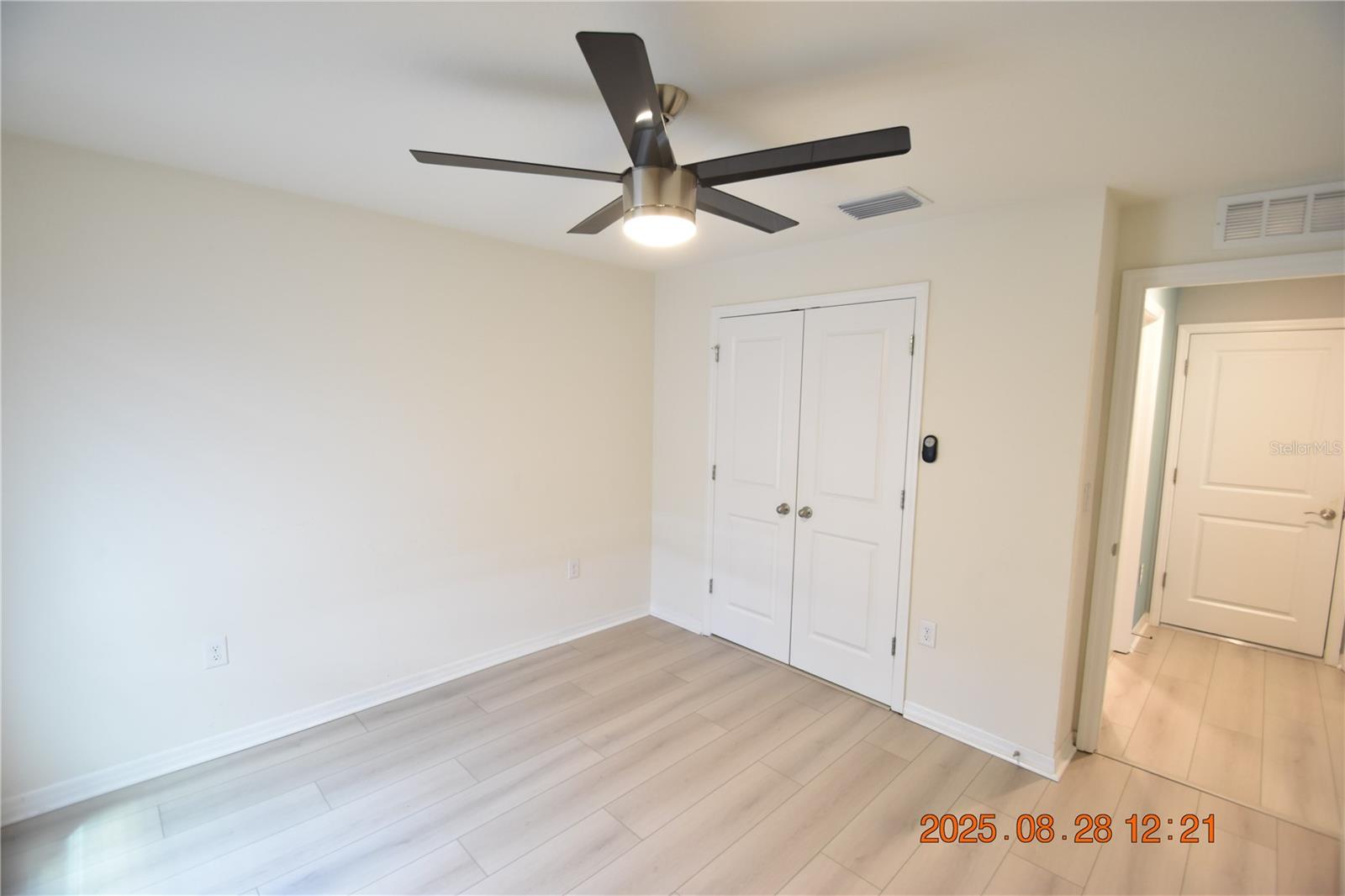 Image 22 of 69 For 8075 Broad Pointe Drive