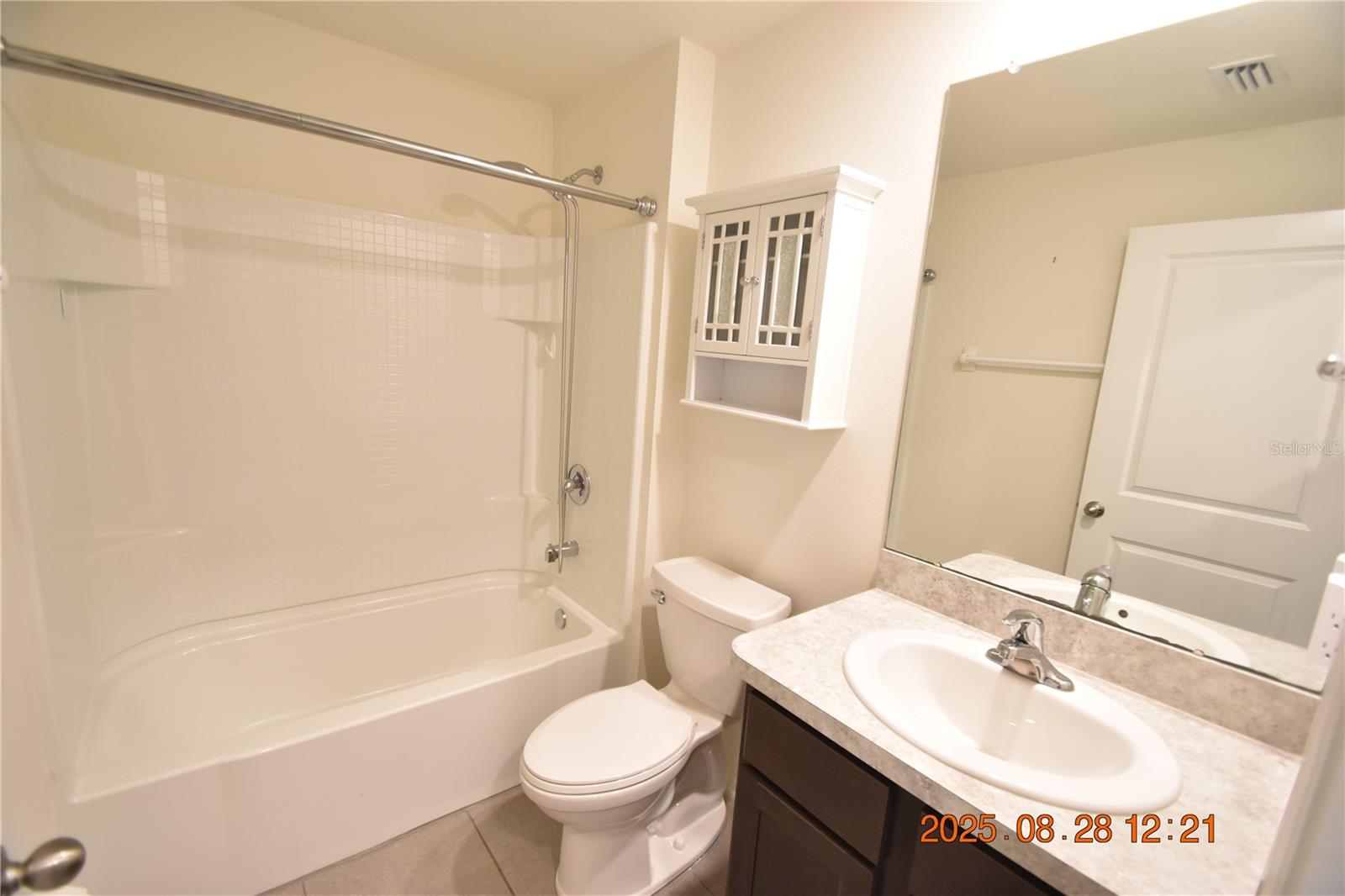 Image 23 of 69 For 8075 Broad Pointe Drive