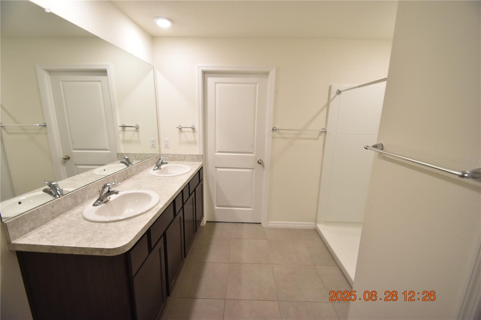 Image 36 of 69 For 8075 Broad Pointe Drive