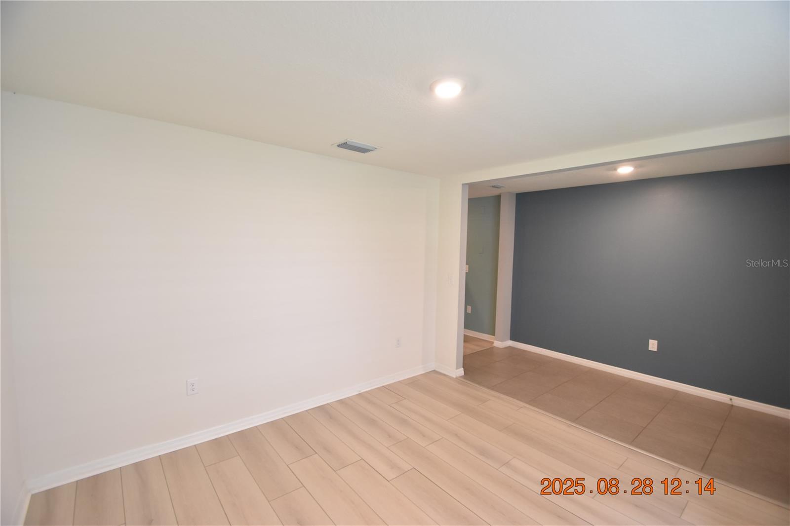 Image 5 of 69 For 8075 Broad Pointe Drive