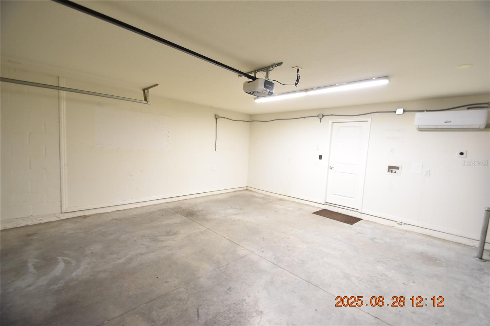 Image 56 of 69 For 8075 Broad Pointe Drive