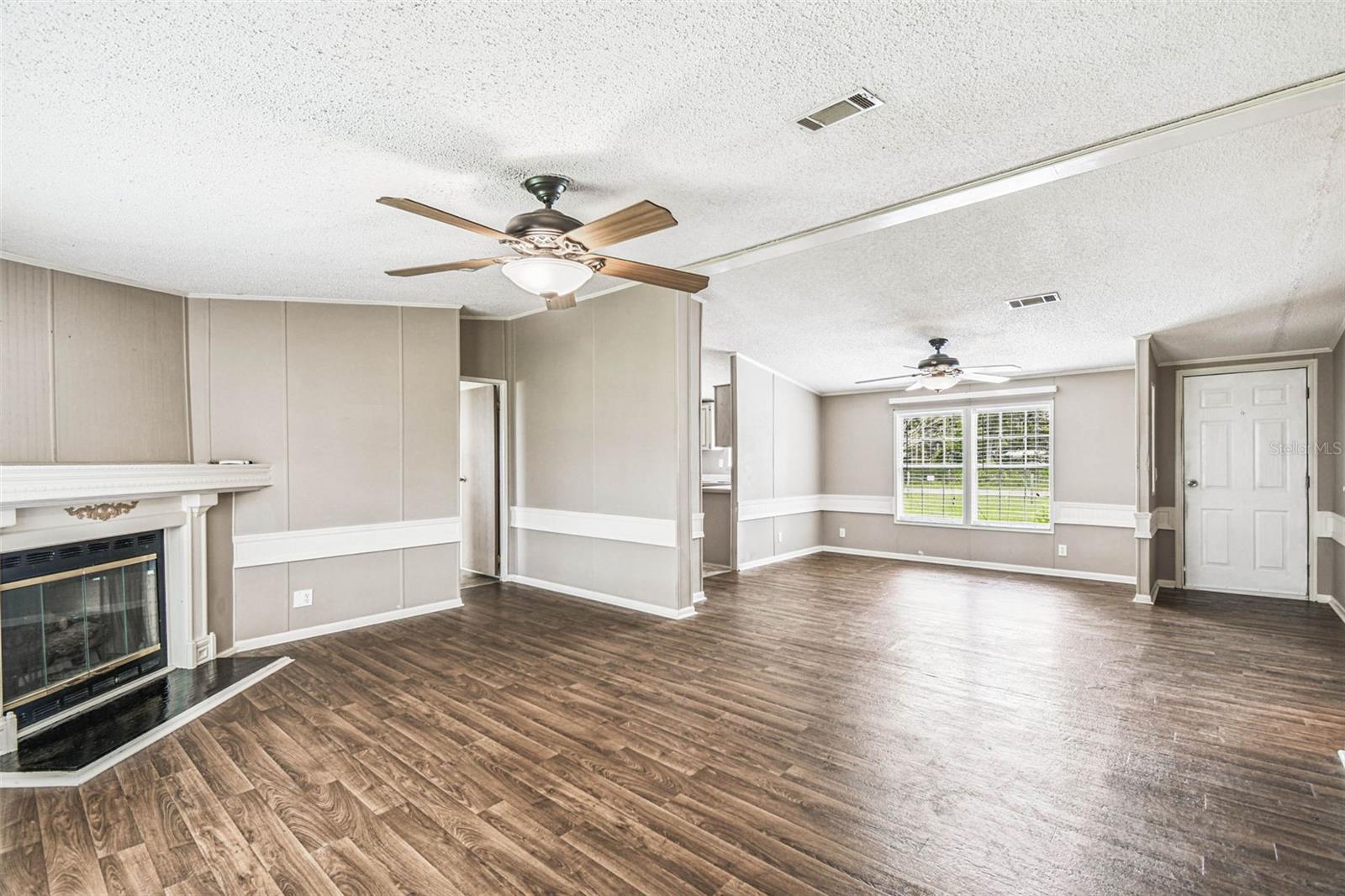 Image 12 of 33 For 15515 Lancer Road