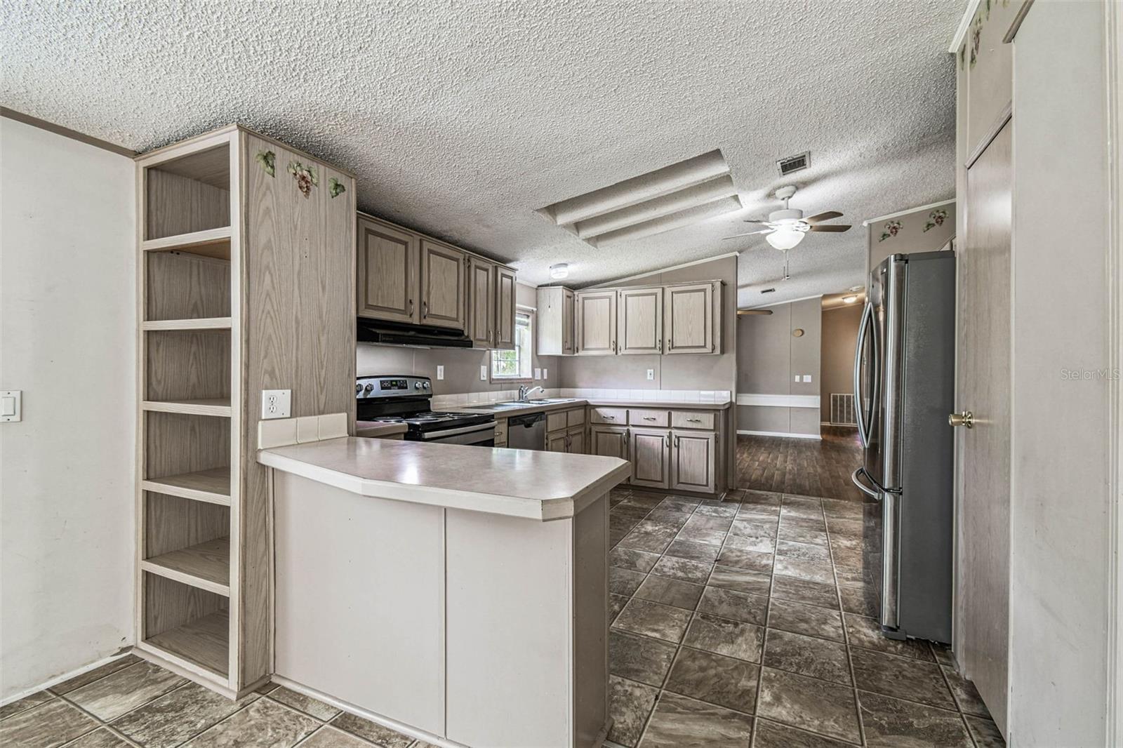 Image 8 of 33 For 15515 Lancer Road