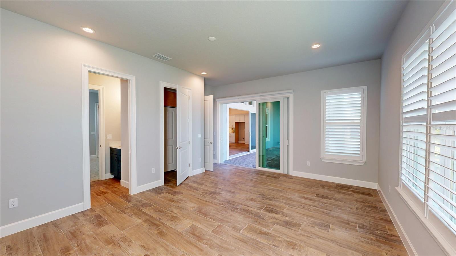 Image 20 of 36 For 41 Marden Drive