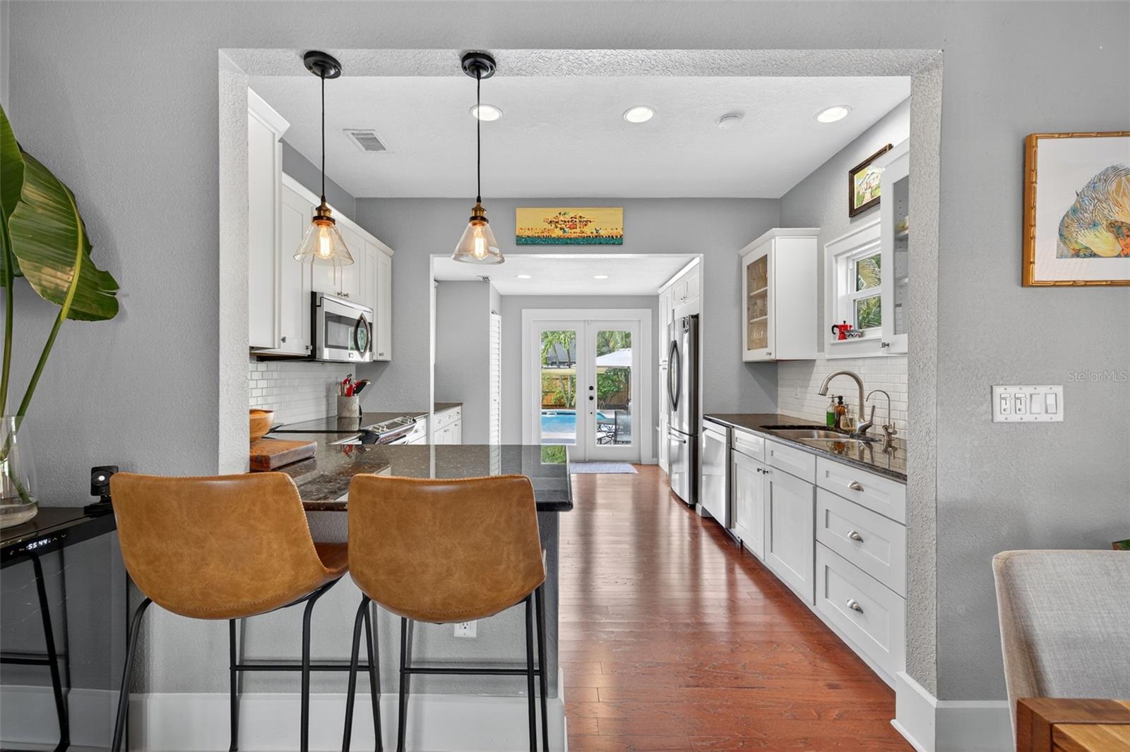 Image 10 of 38 For 767 23rd Avenue N