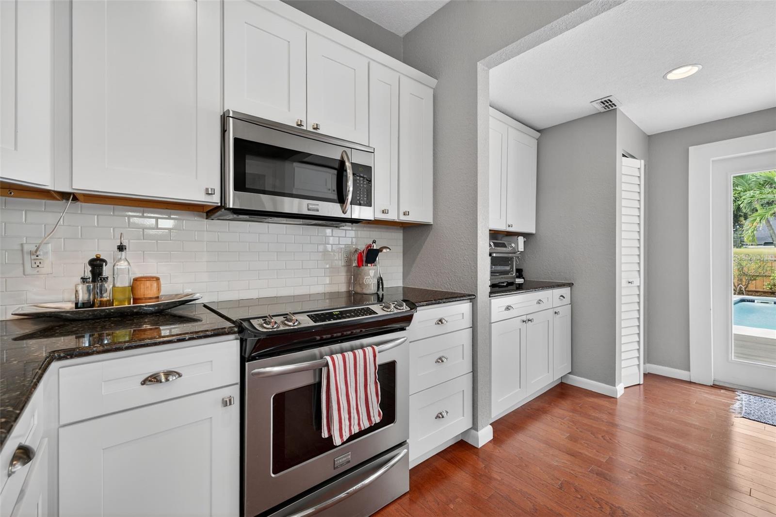 Image 13 of 38 For 767 23rd Avenue N