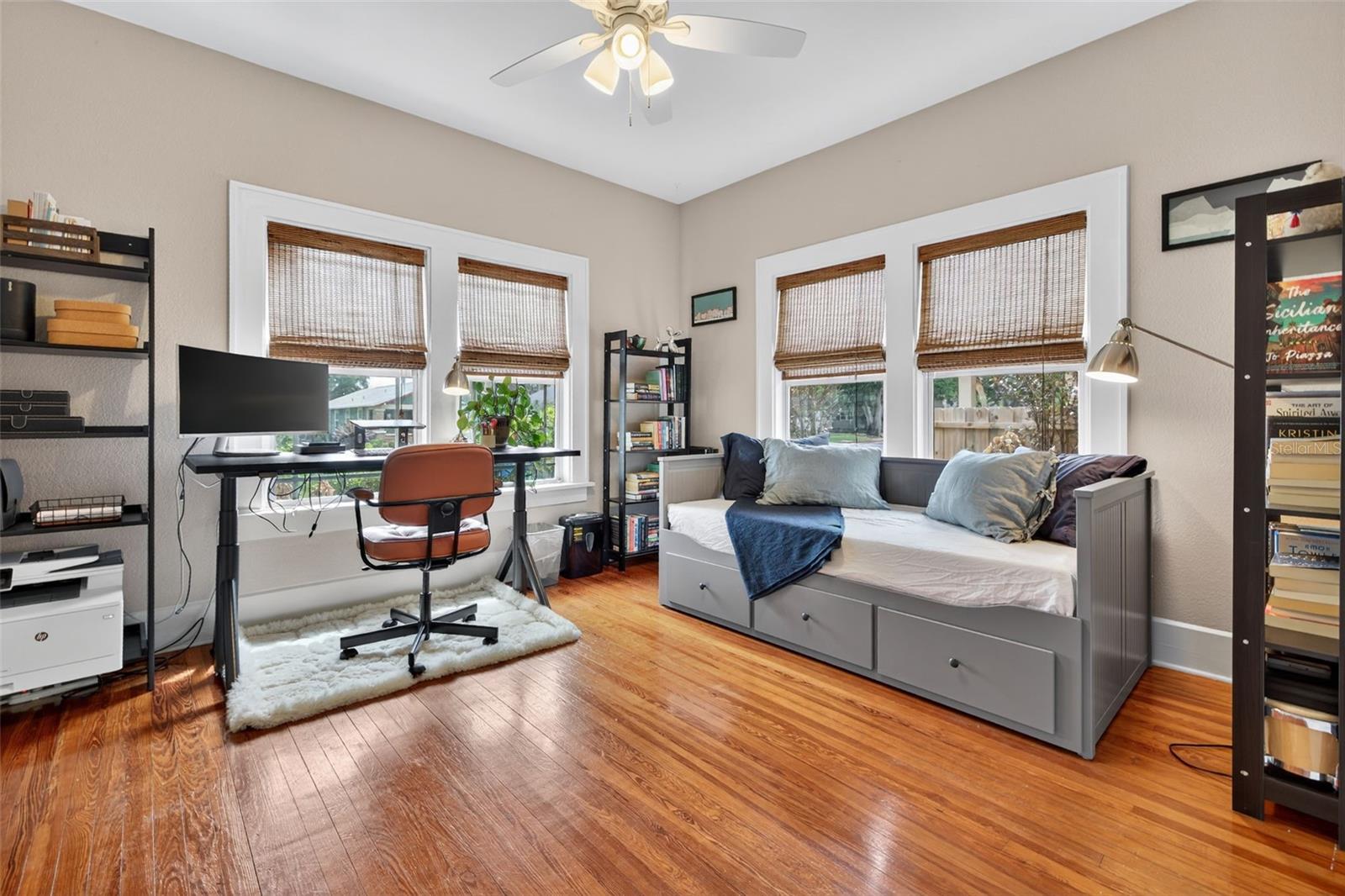 Image 17 of 38 For 767 23rd Avenue N
