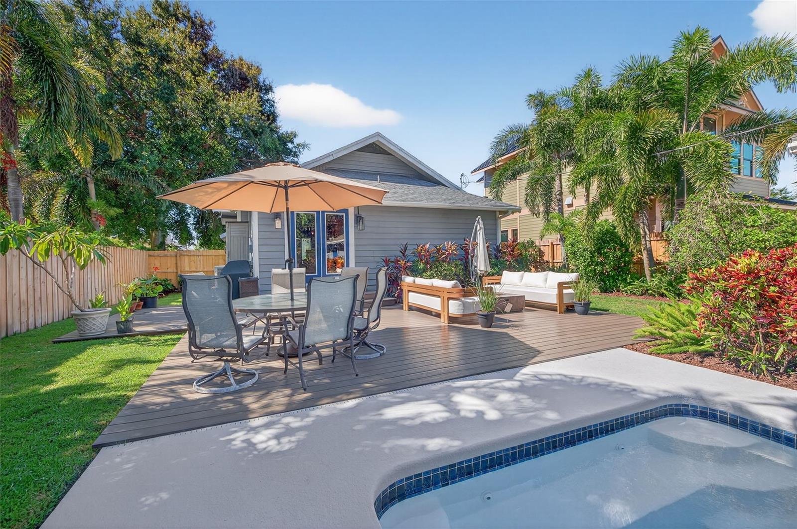 Image 30 of 38 For 767 23rd Avenue N