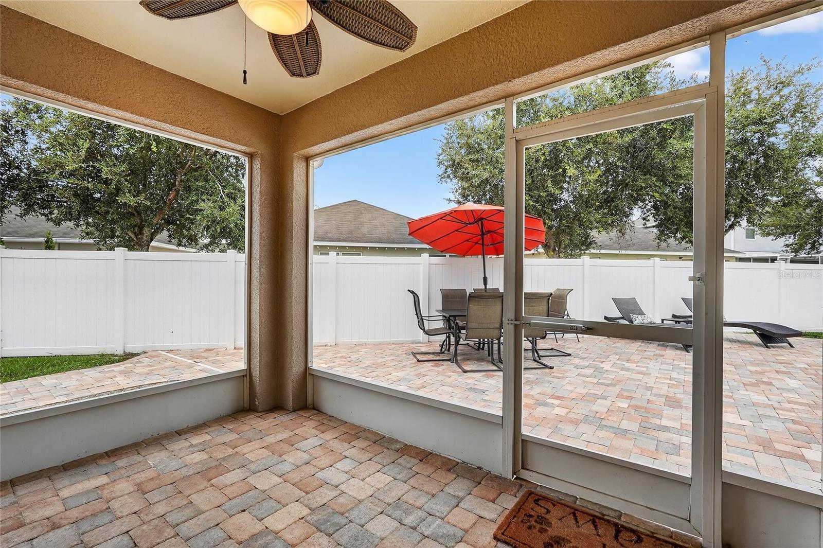 Image 22 of 33 For 14047 Finsbury Drive