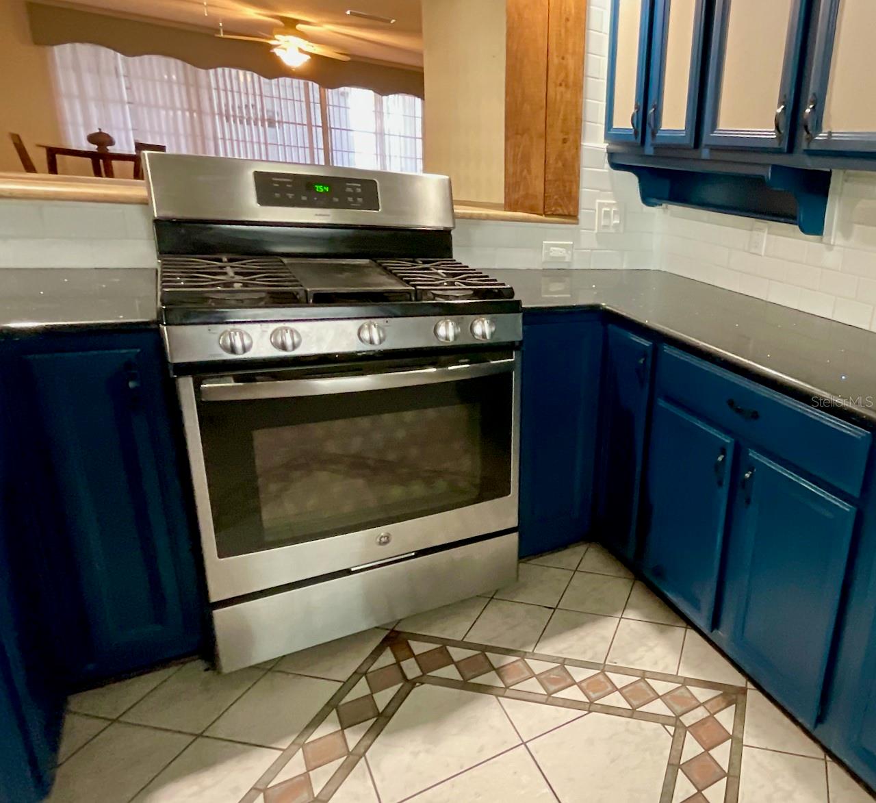 Image 11 of 40 For 1900 59th Avenue N 210
