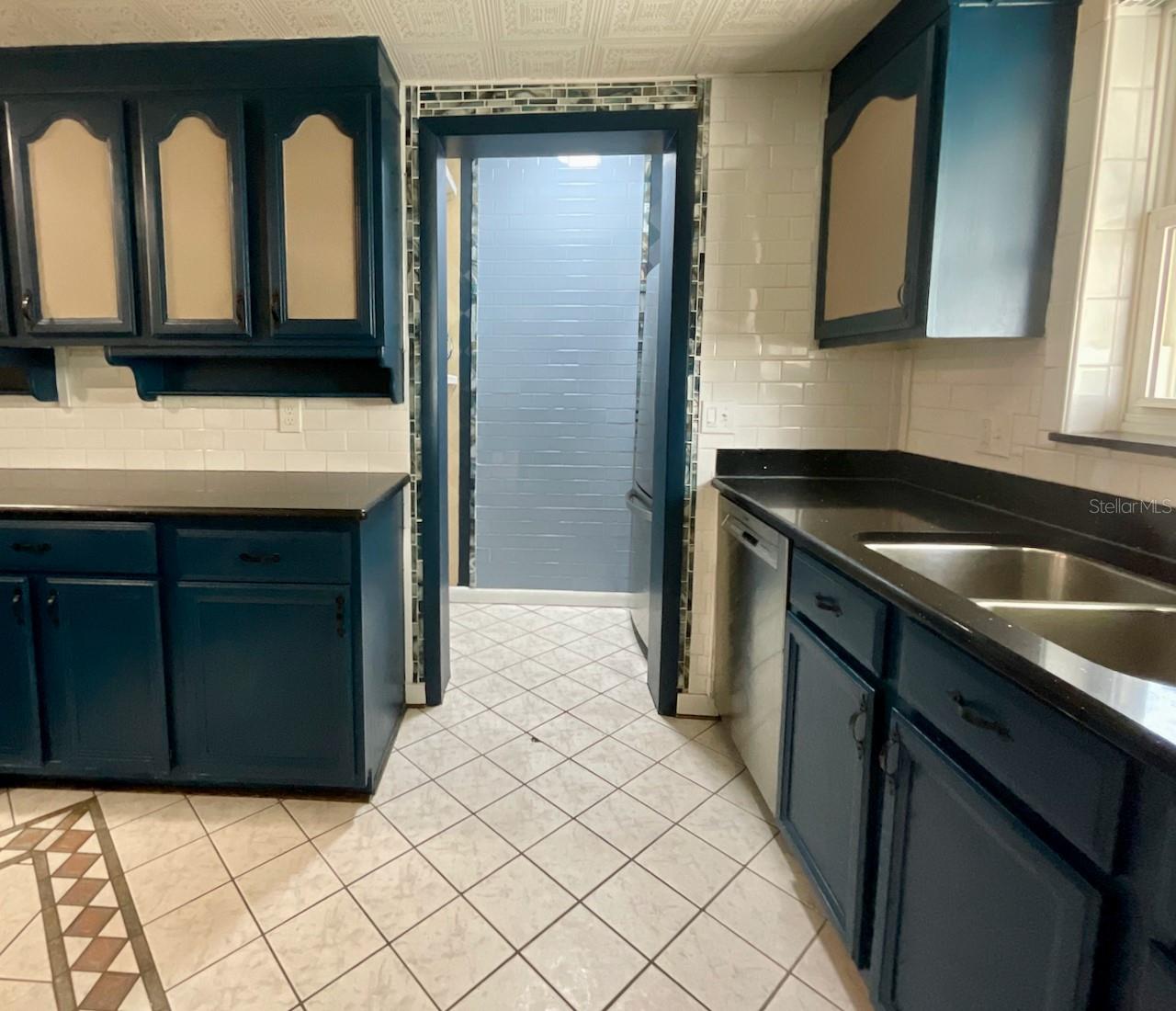 Image 14 of 40 For 1900 59th Avenue N 210