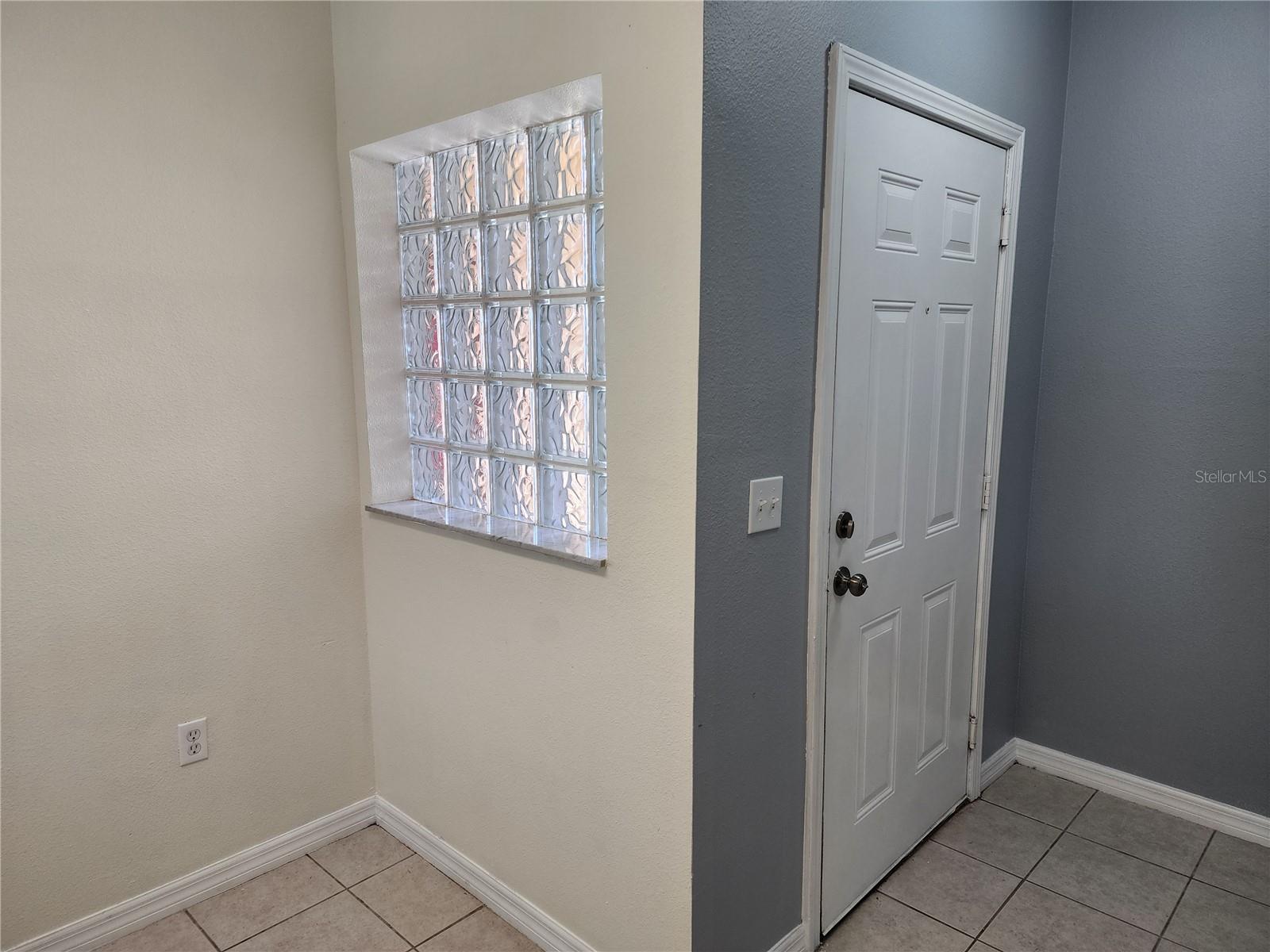 Image 2 of 26 For 9516 Newdale Way 201