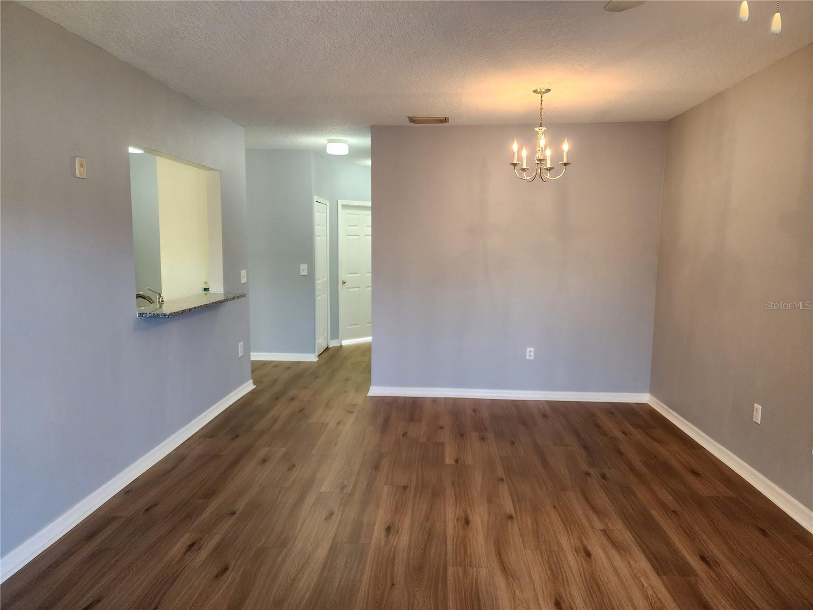 Image 5 of 26 For 9516 Newdale Way 201