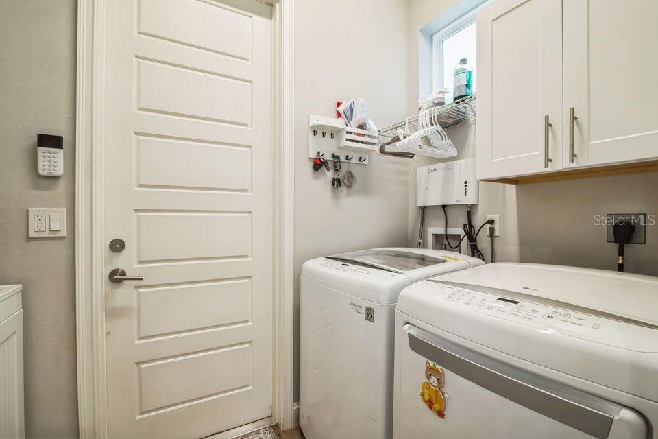Image 13 of 30 For 6450 77th Street