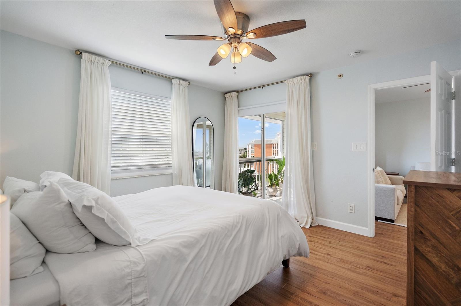 Image 14 of 39 For 6817 Stones Throw Circle N 17409