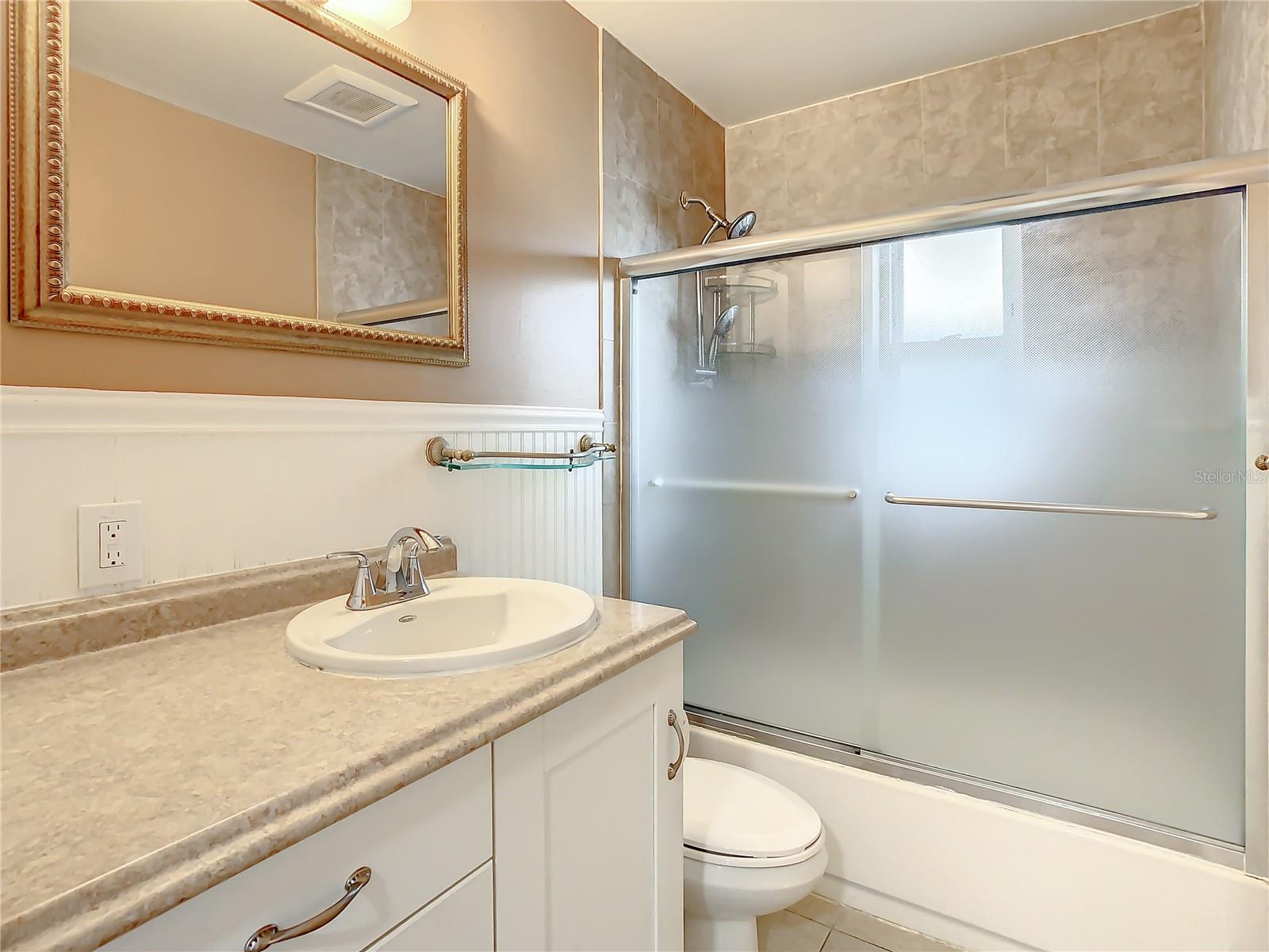 Image 24 of 50 For 5400 3rd Avenue N