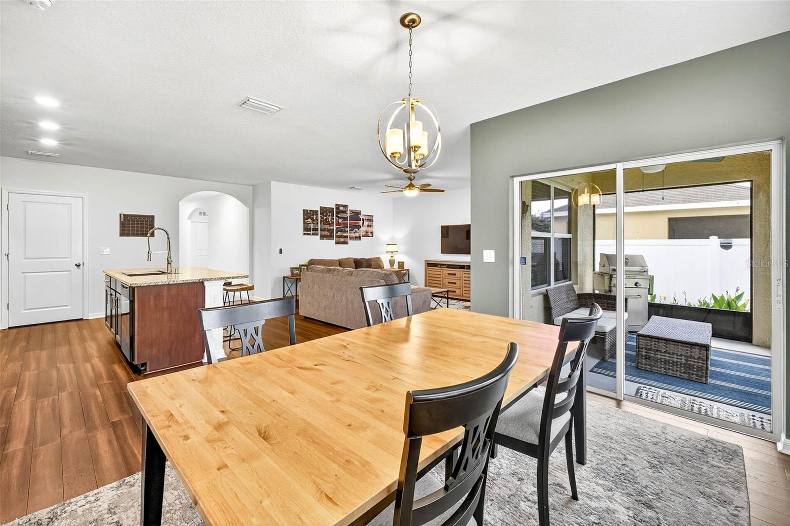 Image 21 of 43 For 11810 Myrtle Rock Drive
