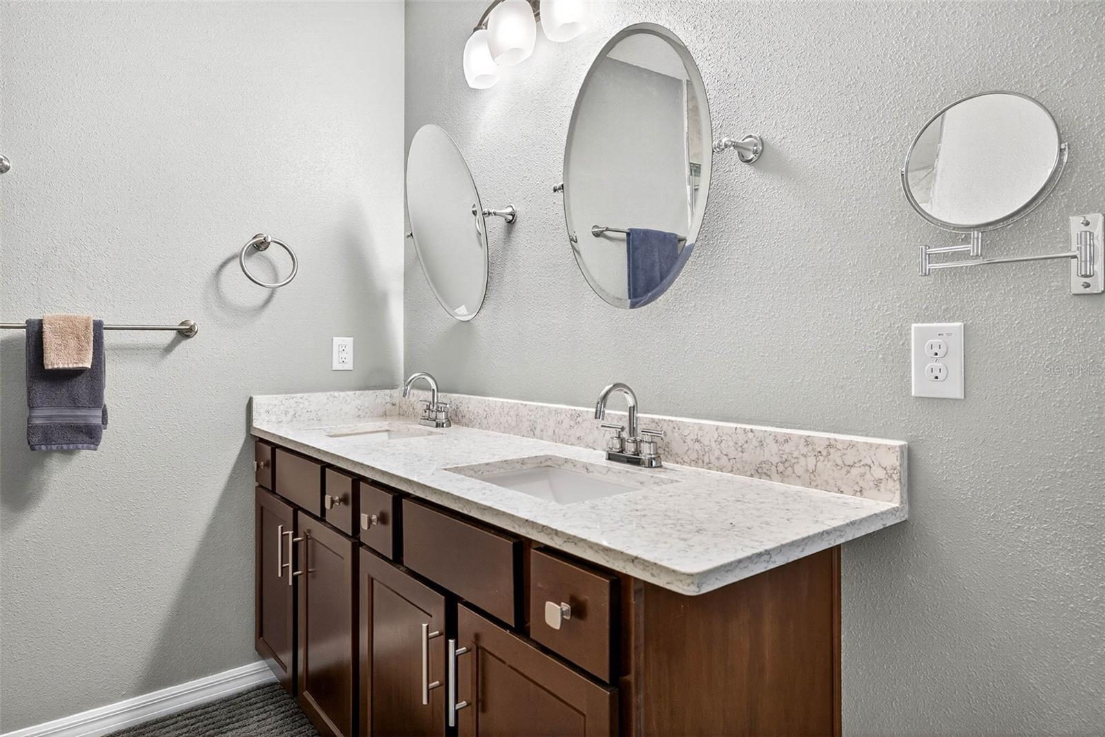 Image 29 of 43 For 11810 Myrtle Rock Drive