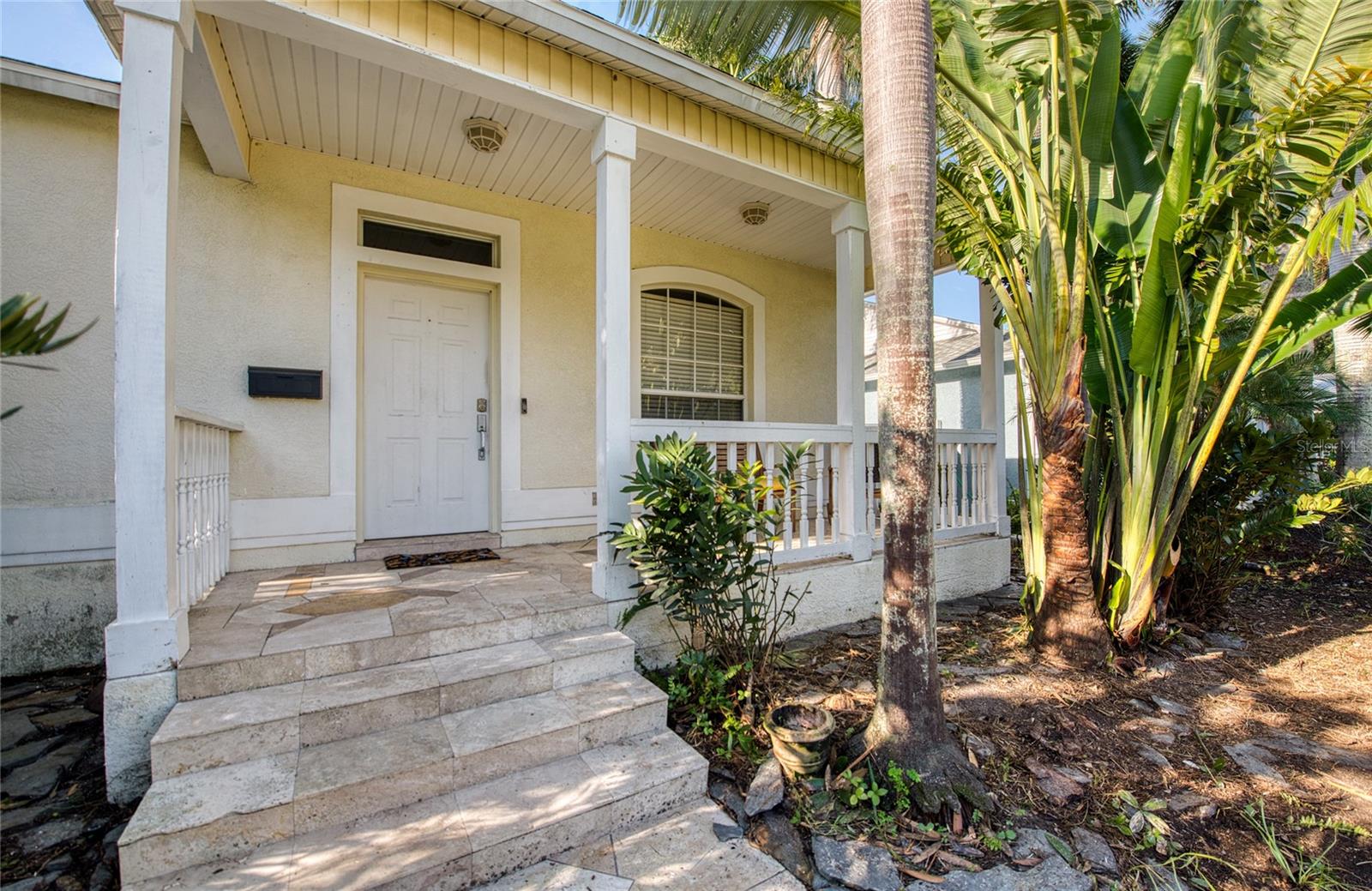 Image 4 of 53 For 320 47th Avenue N