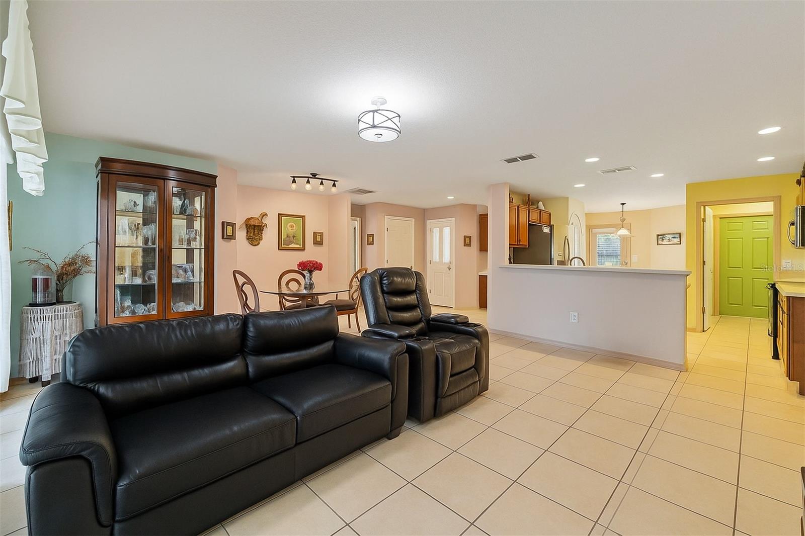 Image 10 of 27 For 8351 79th Circle