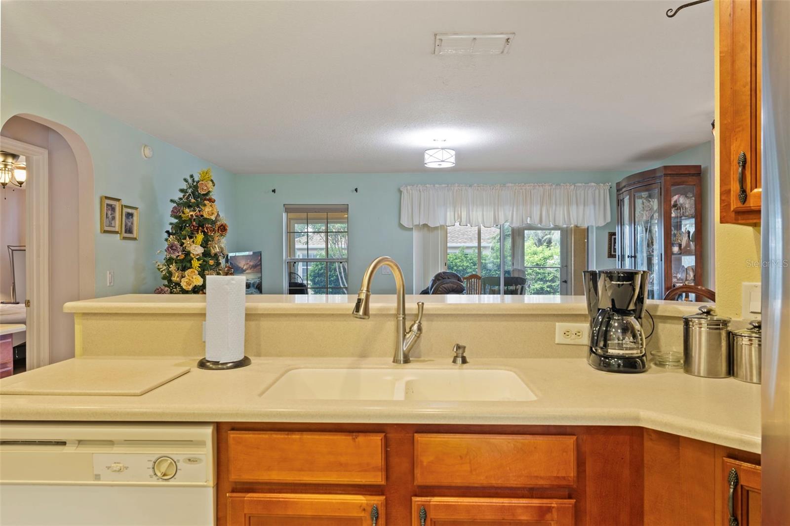 Image 12 of 27 For 8351 79th Circle