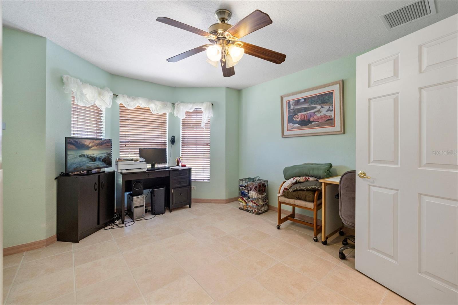 Image 17 of 27 For 8351 79th Circle