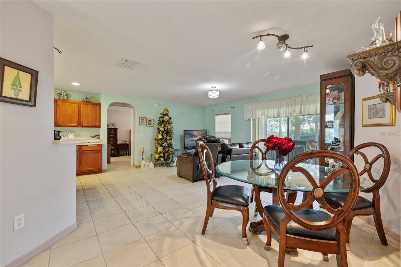 Image 5 of 27 For 8351 79th Circle