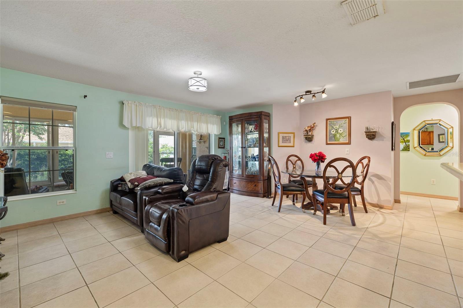 Image 8 of 27 For 8351 79th Circle