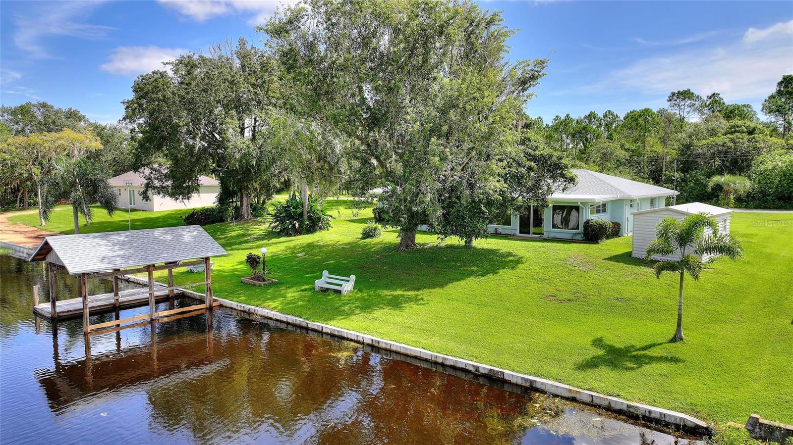 Image 36 of 75 For 6196 Lantana Drive N