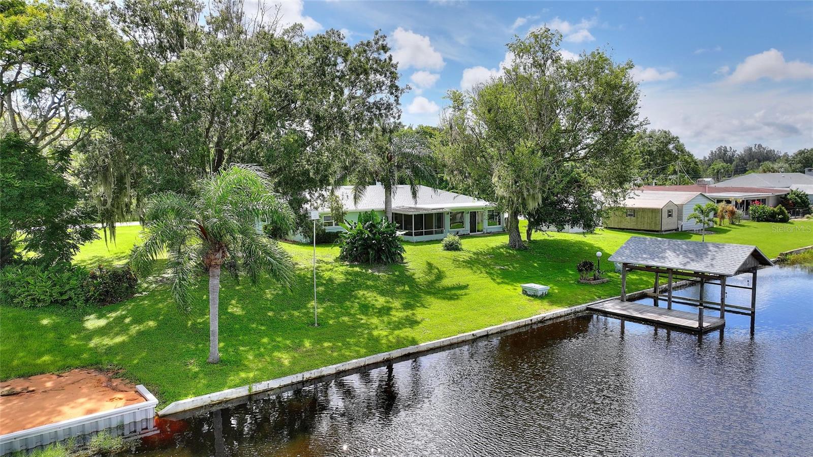 Image 37 of 75 For 6196 Lantana Drive N