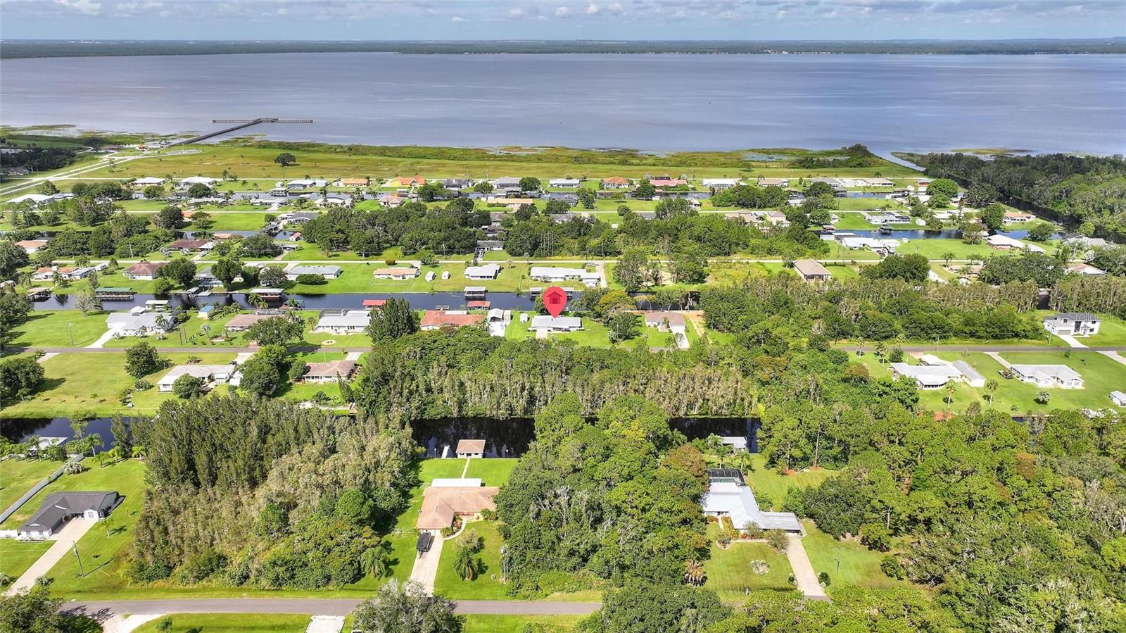 Image 42 of 75 For 6196 Lantana Drive N