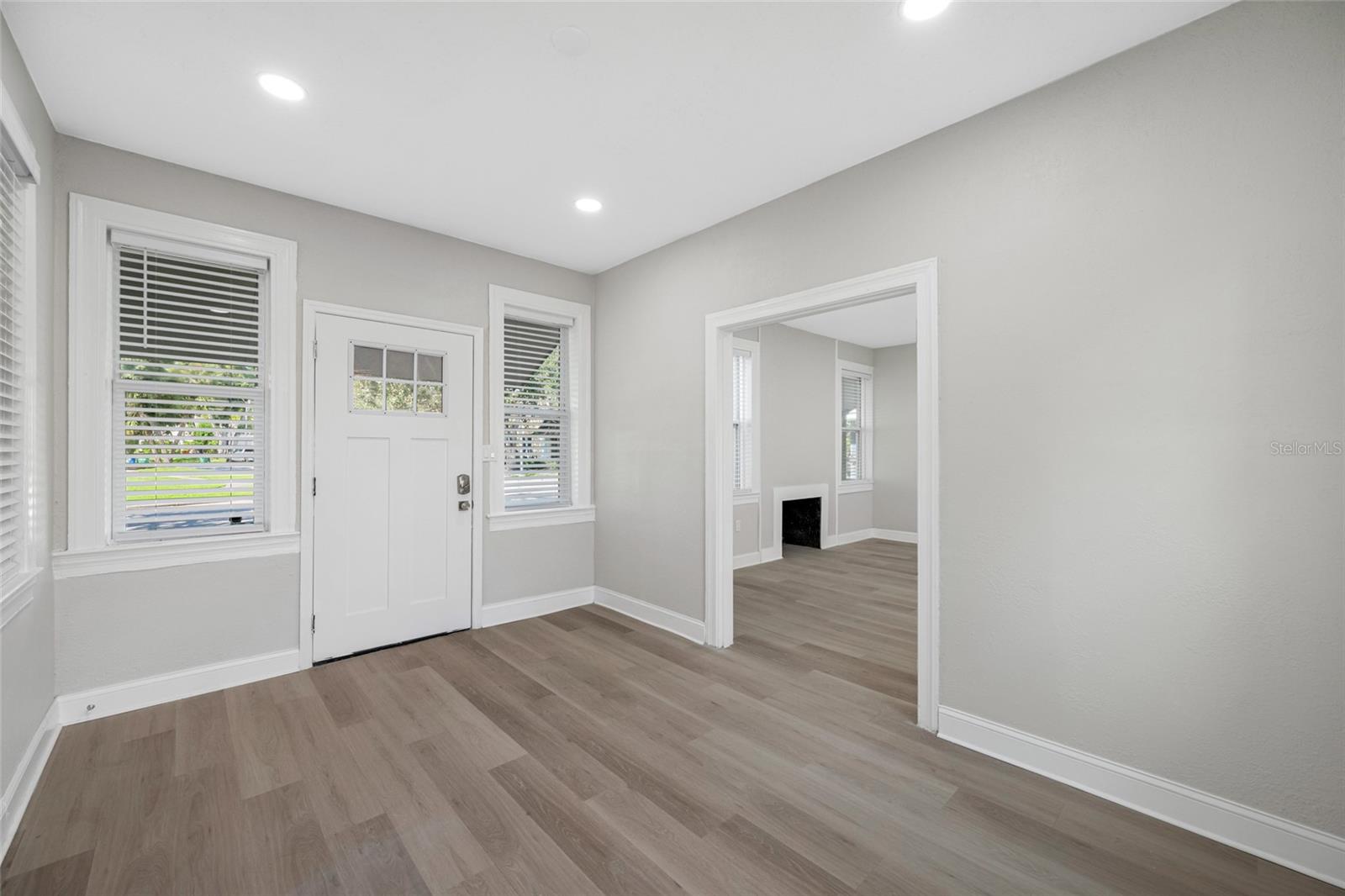 Image 2 of 23 For 129 Danube Avenue 1