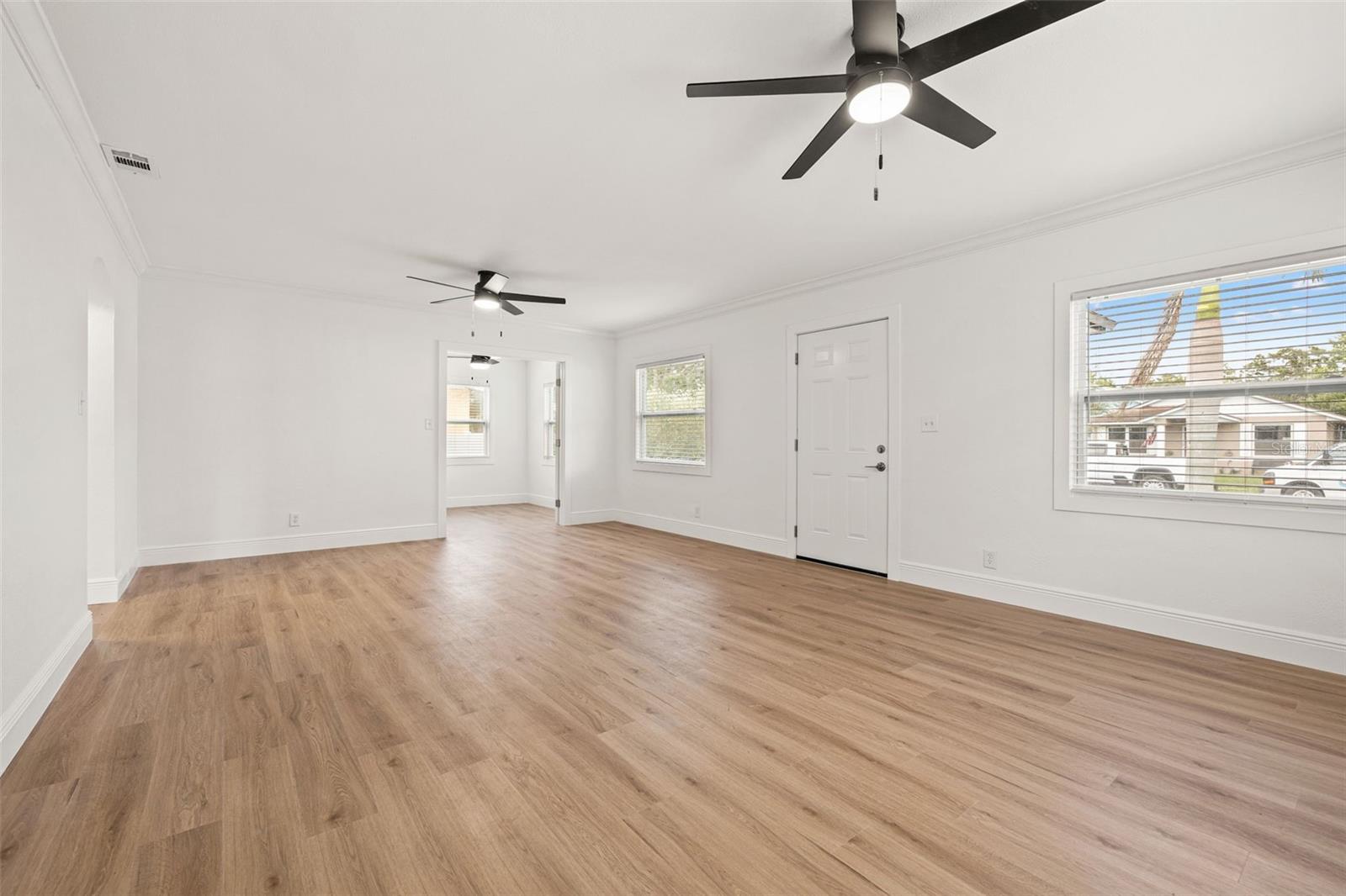Image 5 of 19 For 1010 26th Street N