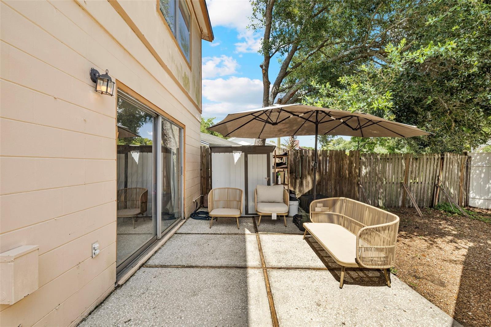 Image 4 of 37 For 1070 Buttercup Drive