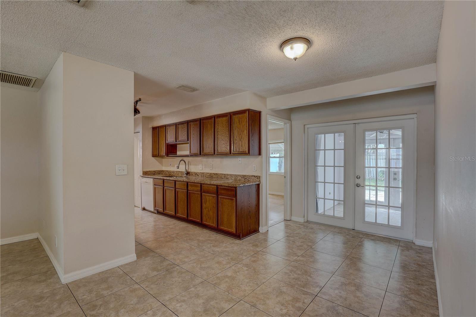 Image 12 of 26 For 12815 129th Terrace