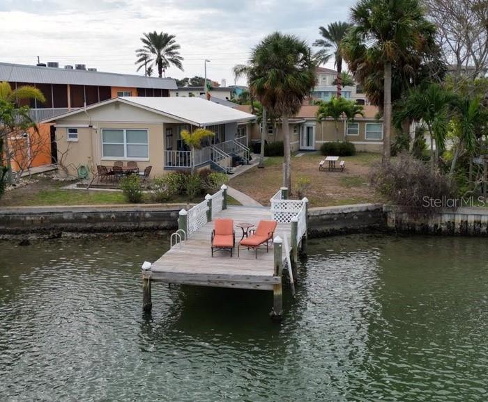 Image 4 of 4 For 18207 Gulf Boulevard
