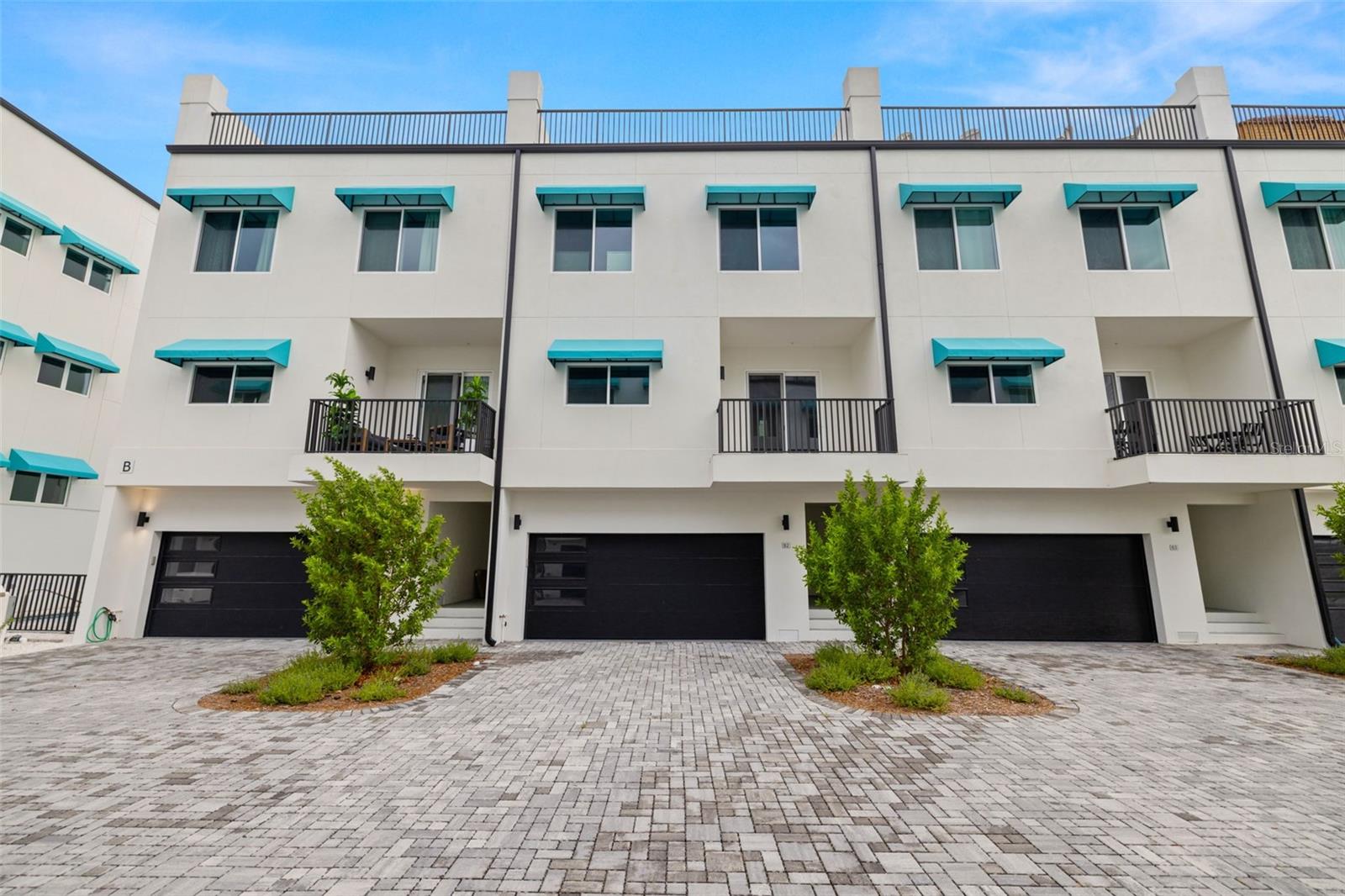 Image 2 of 46 For 15405 Gulf Blvd  B2