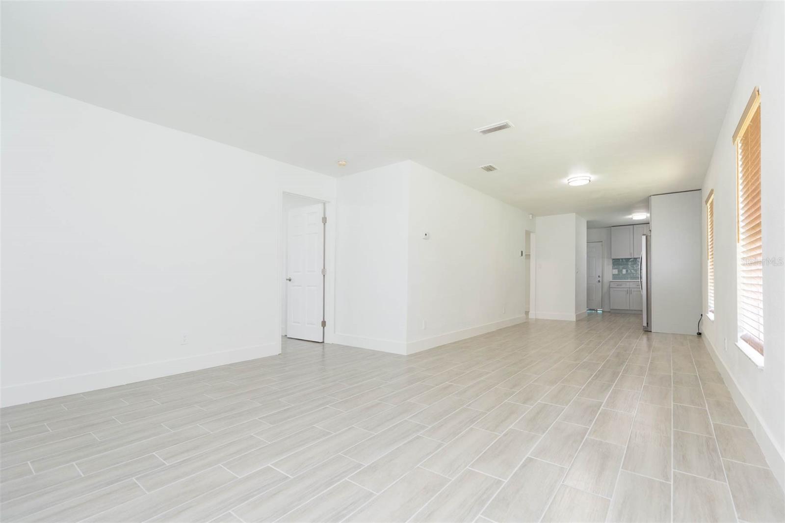 Image 11 of 31 For 4505 Webster Street