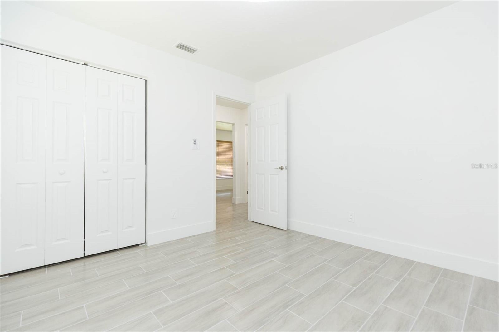 Image 19 of 31 For 4505 Webster Street