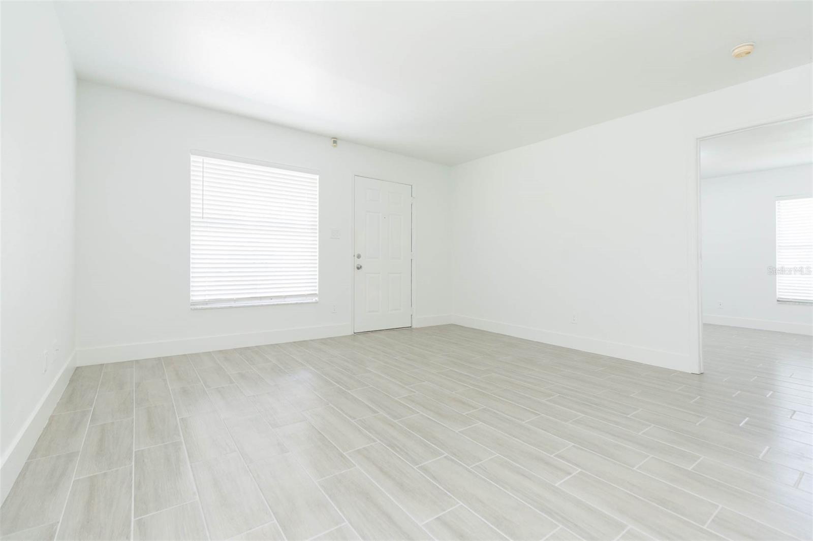 Image 3 of 31 For 4505 Webster Street