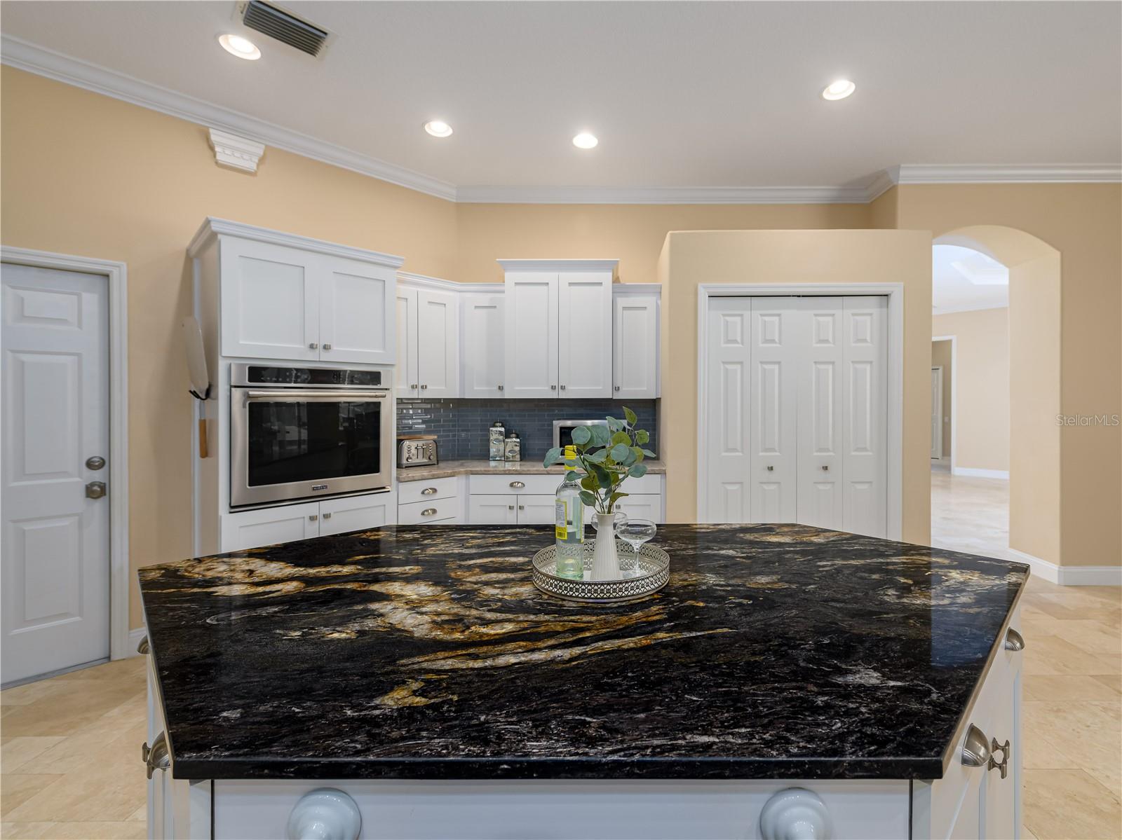 Image 18 of 70 For 17890 Arbor Greene Drive