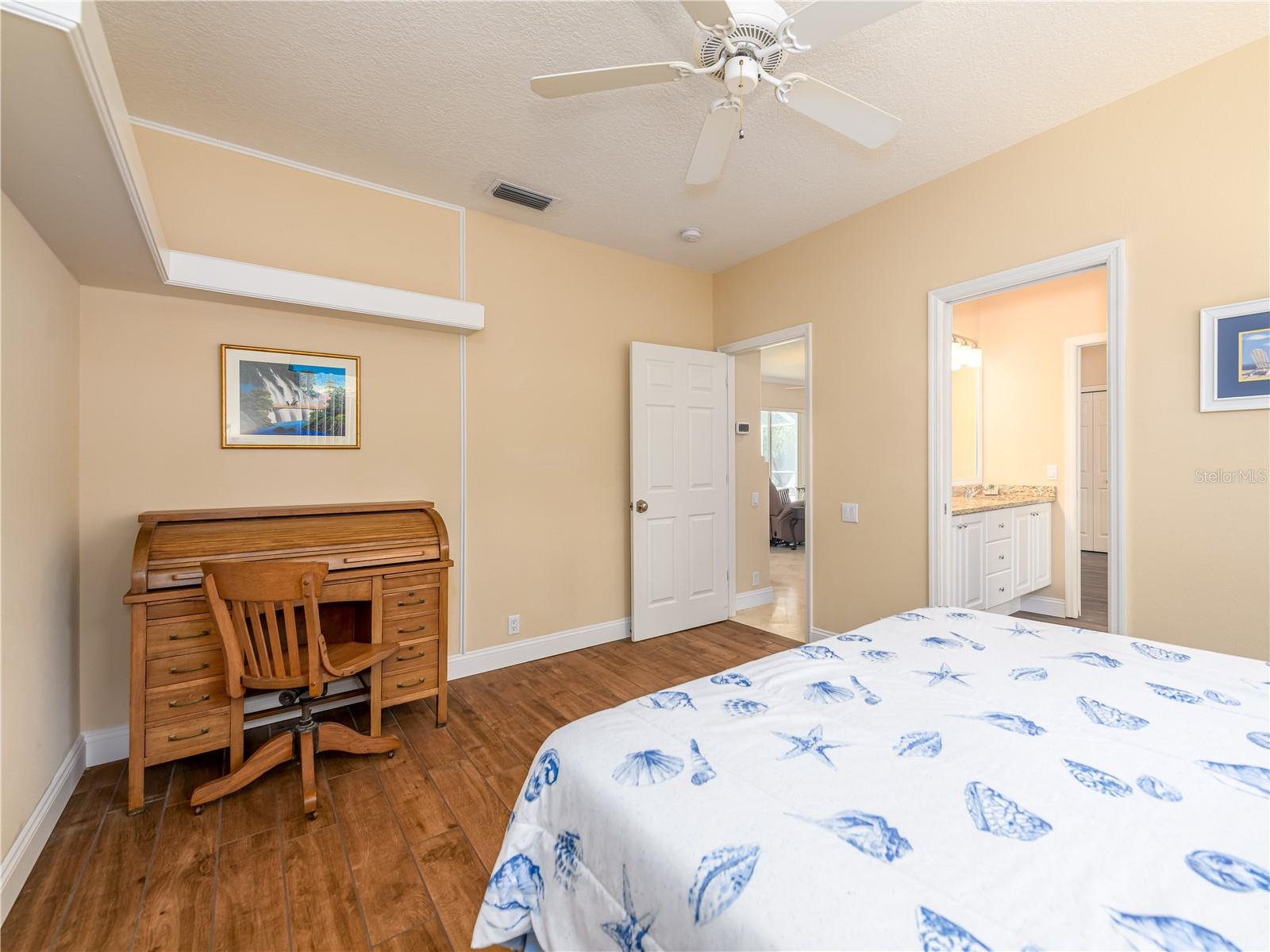 Image 37 of 70 For 17890 Arbor Greene Drive